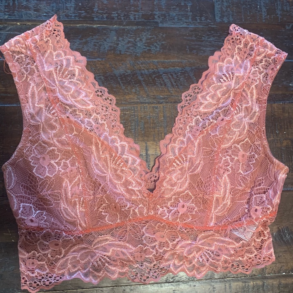 Coral Lulu’s bralette